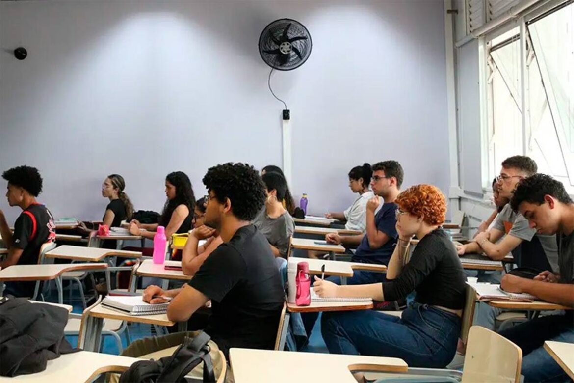 Nova lei amplia cotas em concursos para 30% e inclui indígenas e quilombolas